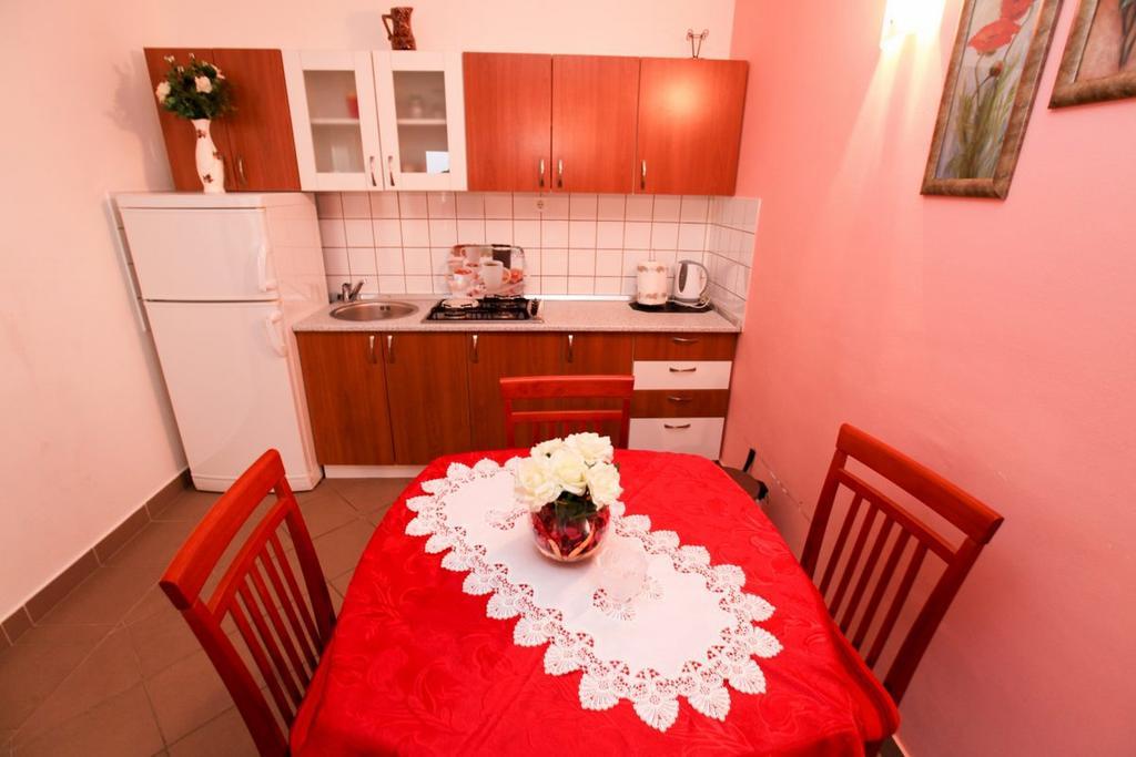 Apartments Franc Povljana Cameră foto