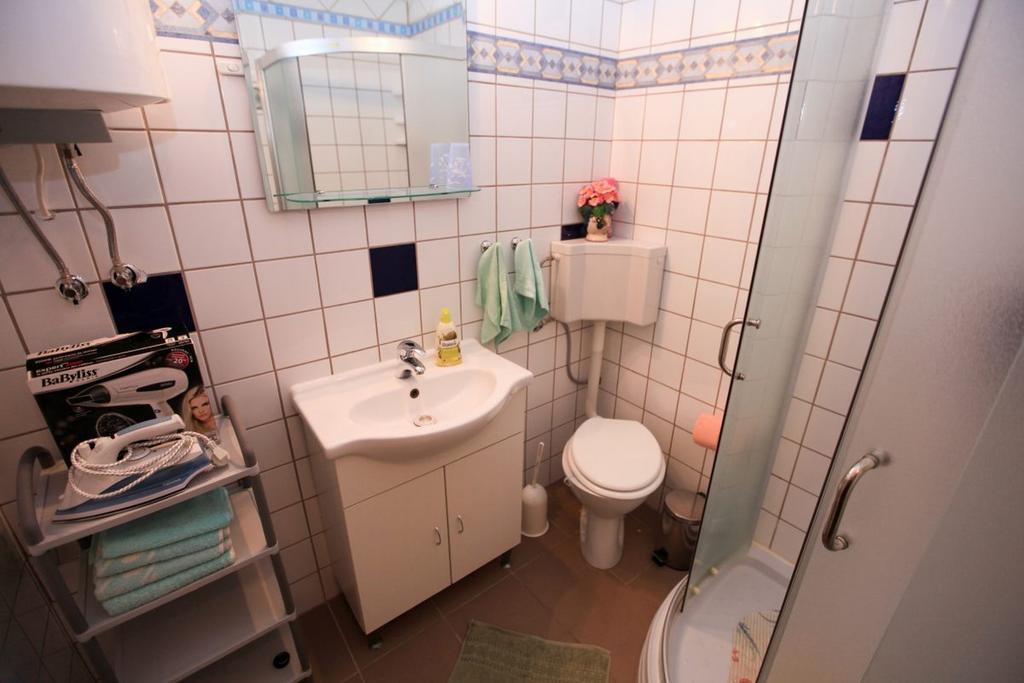 Apartments Franc Povljana Cameră foto