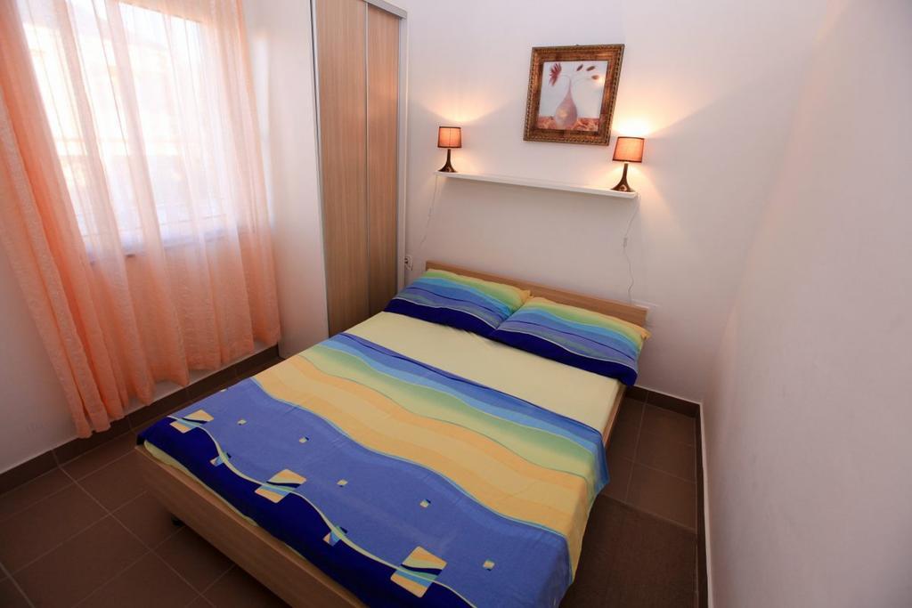 Apartments Franc Povljana Cameră foto